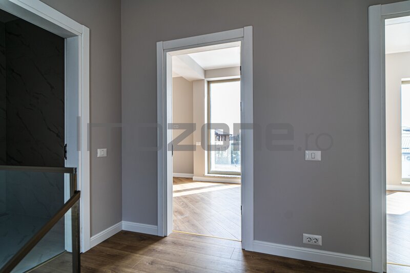 Otopeni, vila individuala, 4 camere, 2 parcari, mutare imediata, comision 0%